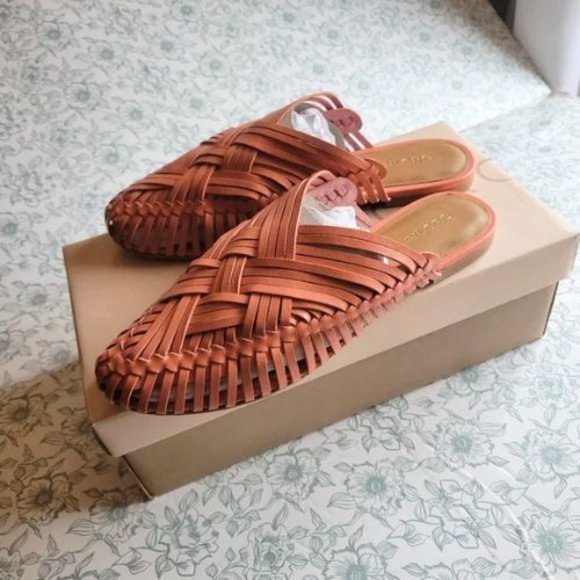 NIB Anthropologie Pilcro Coral Woven Leather Flat | 8 - Picture 4 of 6